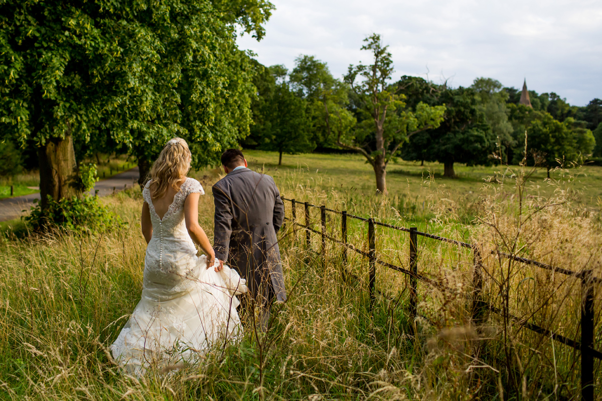 reportage wedding photography at kelmarsh hall