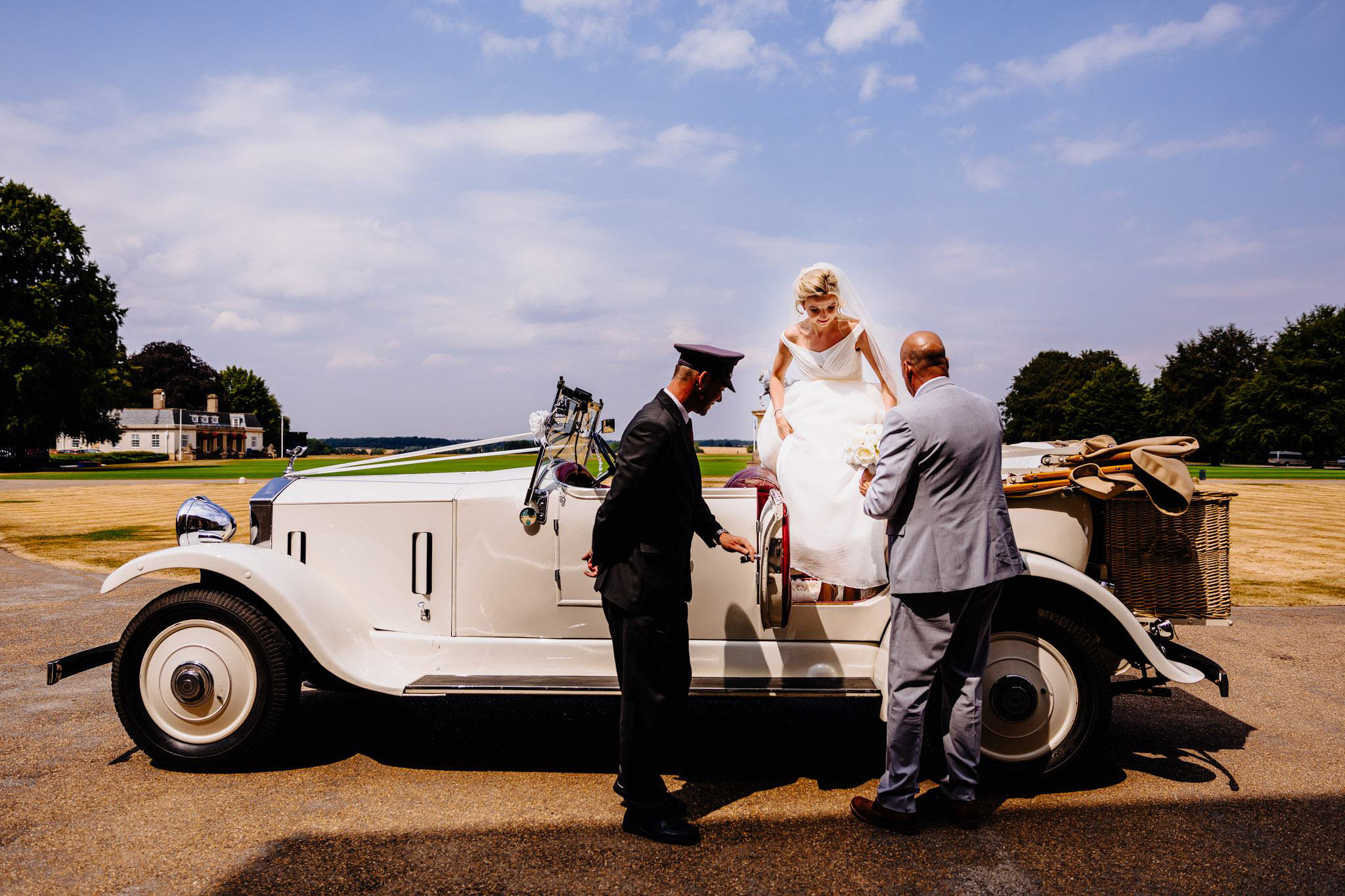 a bride arriving at her wedding