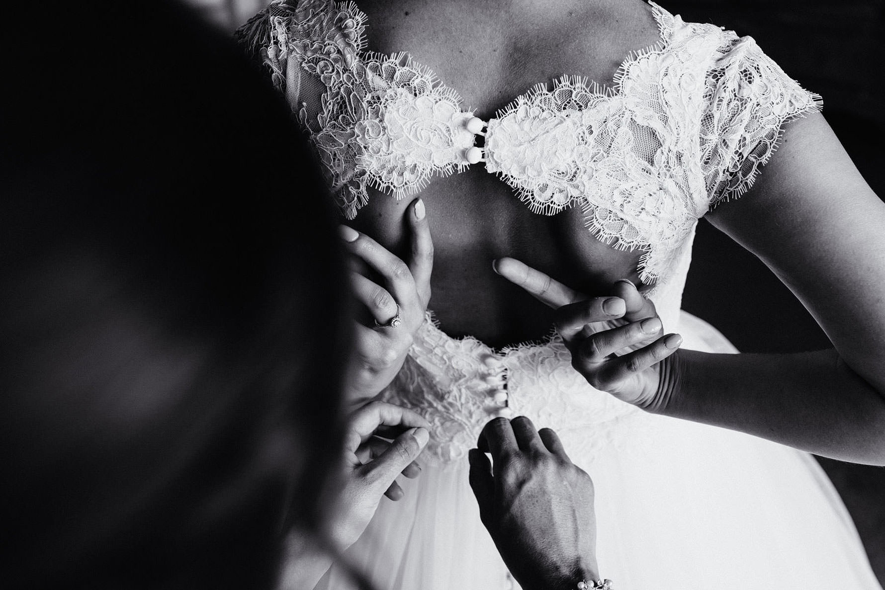 bride preparations at Fawsley hall