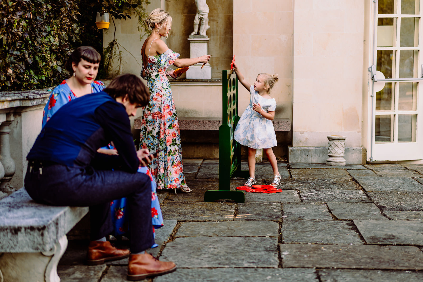 garden games at a wedding