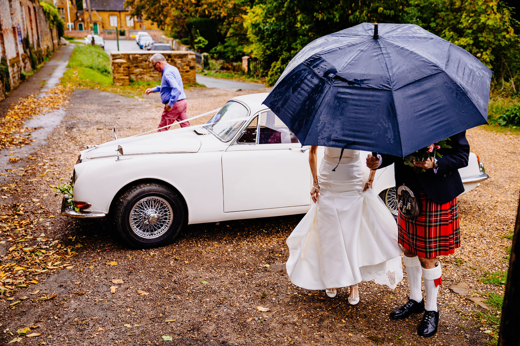 wedding photograpy at sulgrave manor by elliot w patching photography